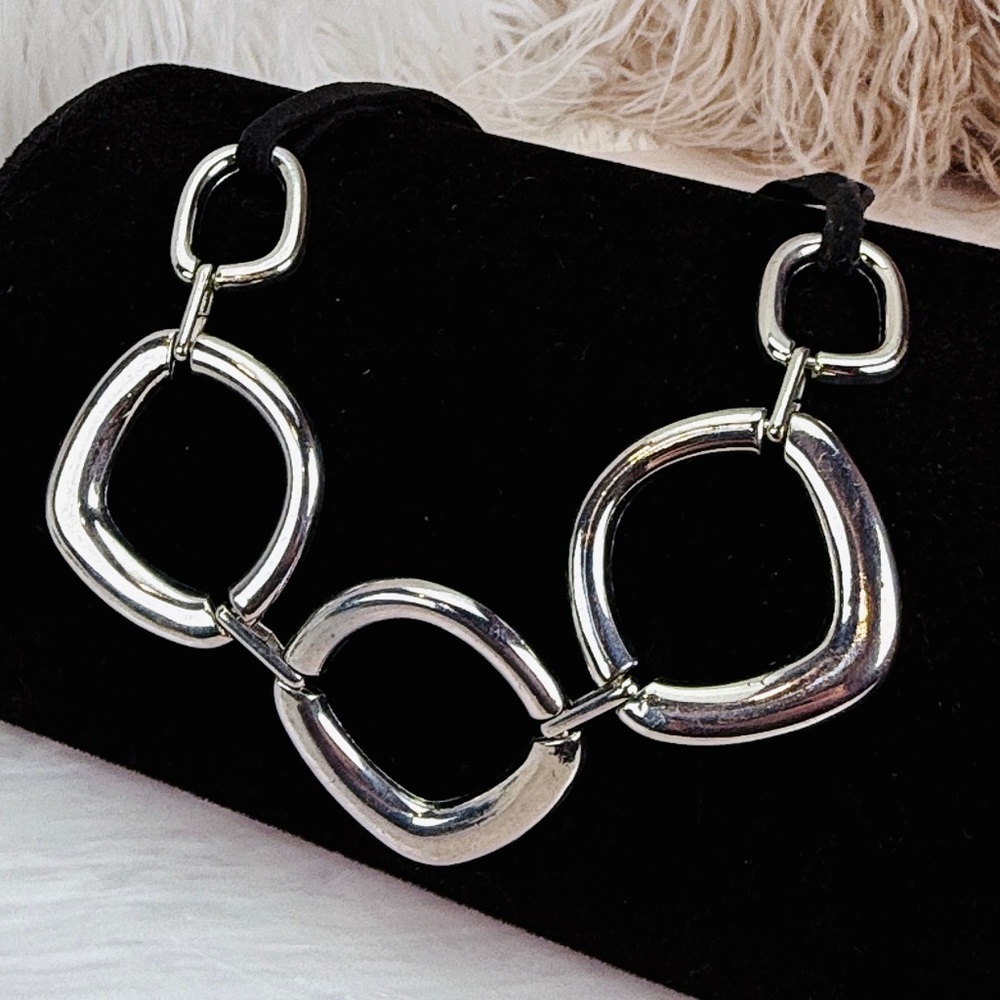 Bohemian Chic geometric Silvertone and black necklace